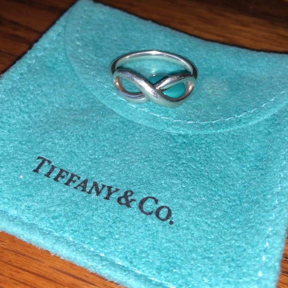 Tiffany & Co. Infinity Ring